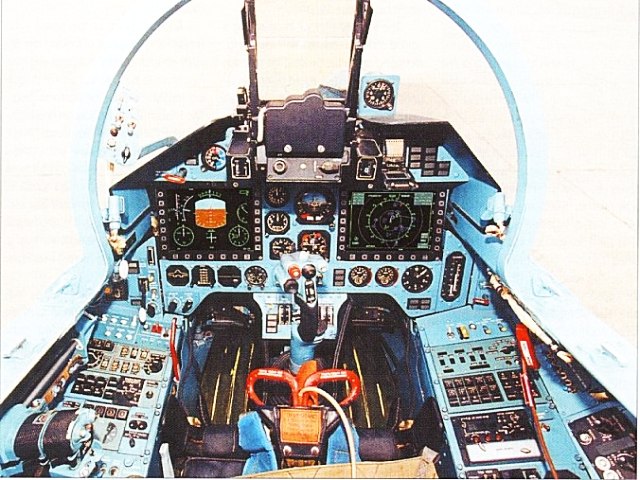 000-Su-30MKK-Cockpit-1S.jpg