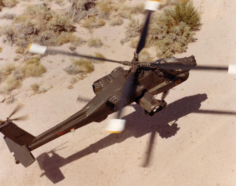AH-64A-Hover-S.jpg