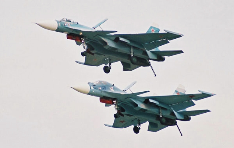 000-Su-27KUB-6ES.jpg