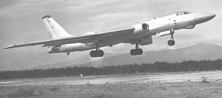 000-Tu-16RM-Badger-D-2.jpg